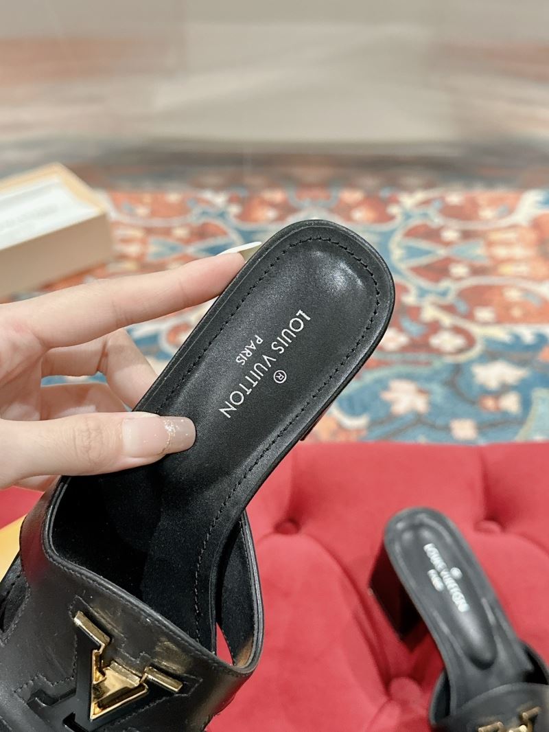 Louis Vuitton Slippers